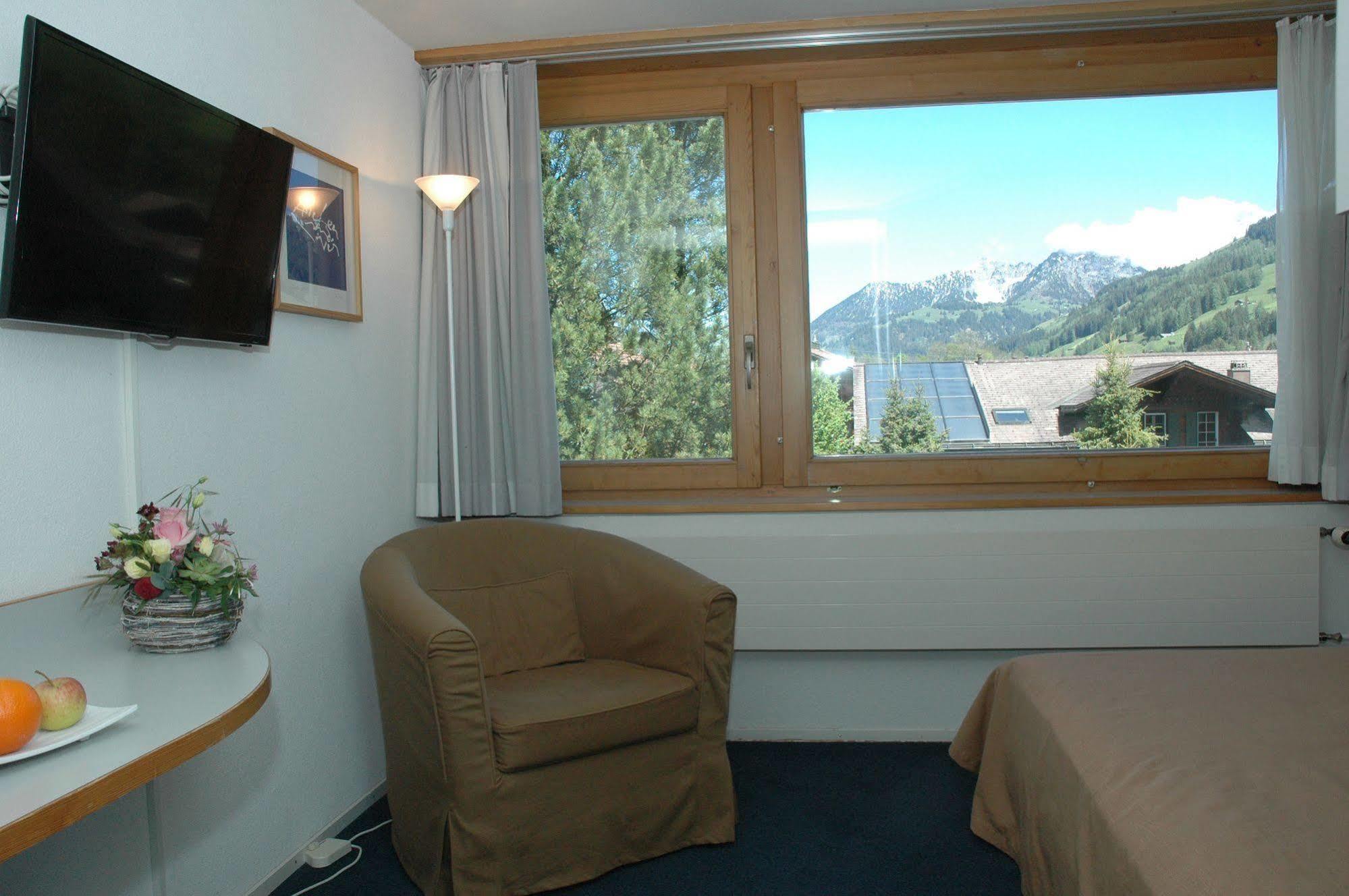 Hotel Kreuz Ленк Екстер'єр фото
